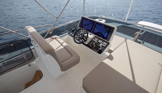 GL45FLY-76 yacht for sale 15