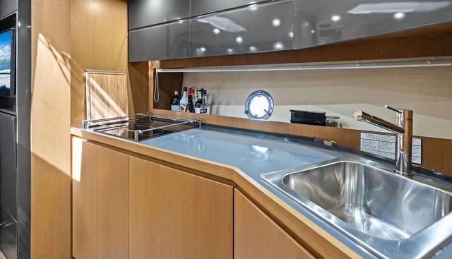 noname yacht for sale 32