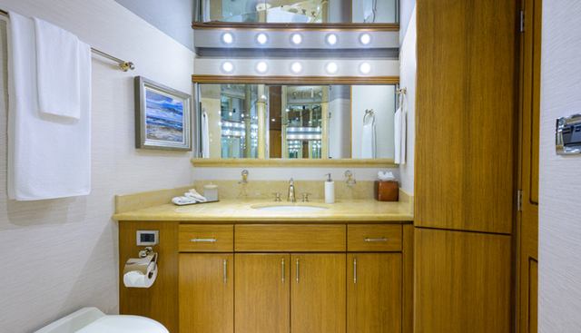 SUPERSTAR yacht for sale 30