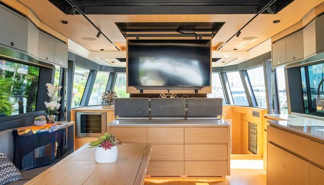 SIMON yacht for sale 20