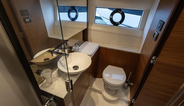 Amussay yacht for sale 44