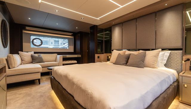 5322488 yacht for sale 38