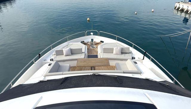 Y76 yacht for sale 14