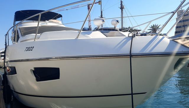 FIRST I yacht for sale 8