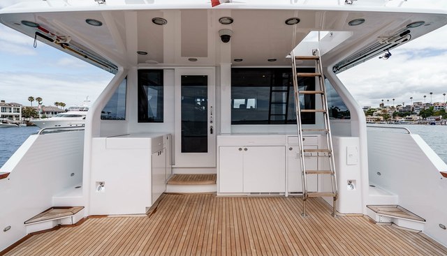 Following Sea II yacht for sale 4