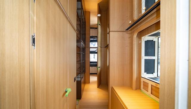 PRESENCE yacht for sale 35