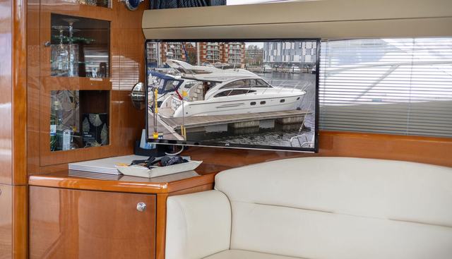 Silver Fox yacht for sale 34