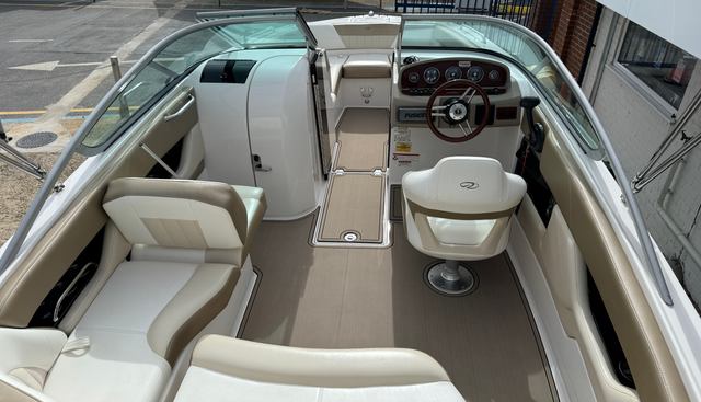 Off Piste 2 yacht for sale 3