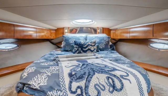 Eurybia yacht for sale 27
