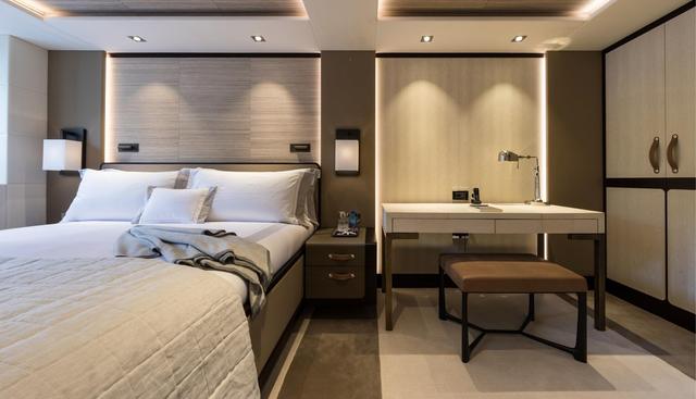 LAURENTIA yacht for sale 19