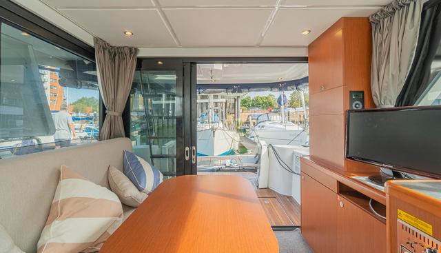 noname yacht for sale 9