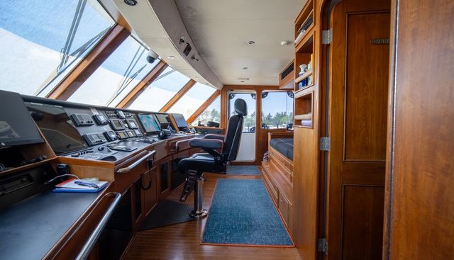 FLYING DUTCHMAN yacht for sale 19