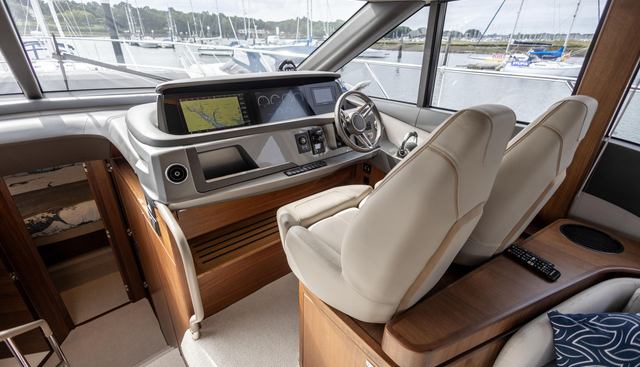 Blue Diamond yacht for sale 33