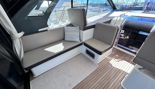 S40 C yacht for sale 14