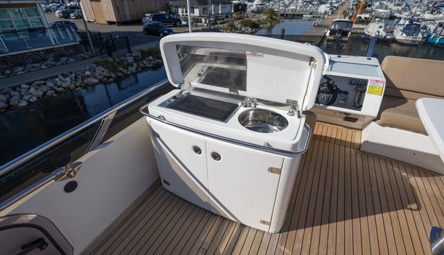 Escape of Ipswich yacht for sale 14