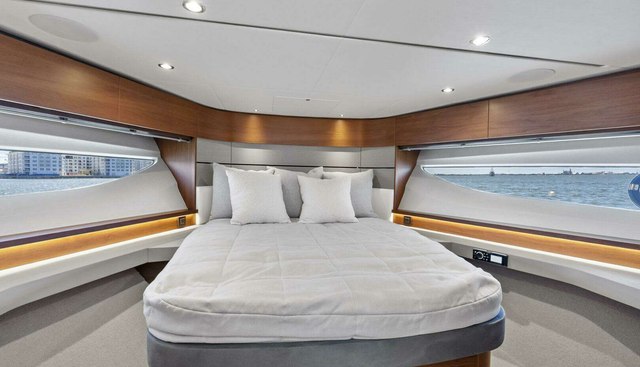 noname yacht for sale 37