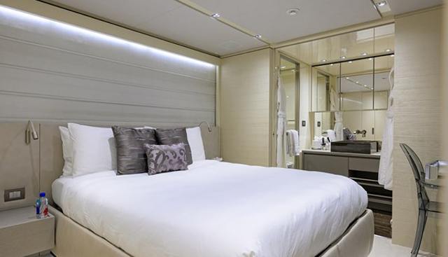 PHOENIX yacht for sale 102