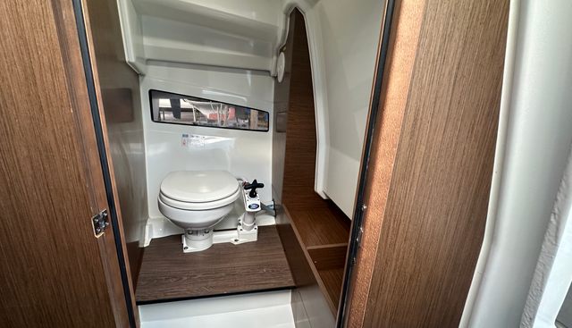 Meant 2 B yacht for sale 32