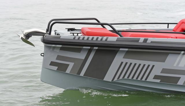 Brabus Shadow 900 Sun Top yacht for sale 70