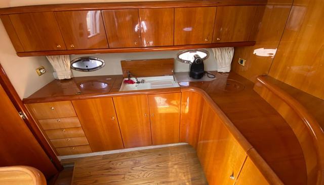 CIRCE II yacht for sale 18