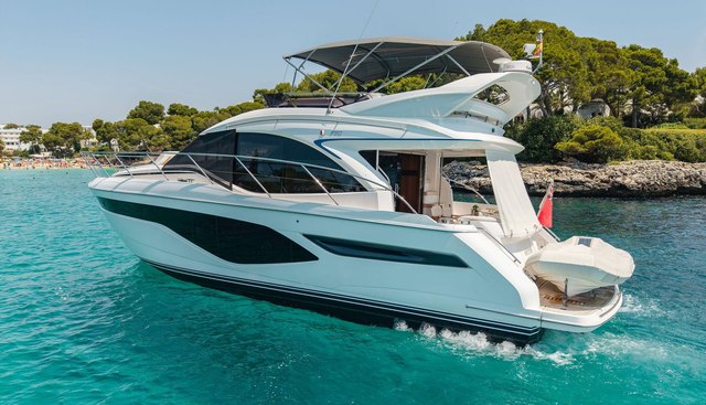 Moose yacht for sale 9