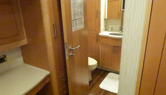 REMY ROO yacht for sale 44