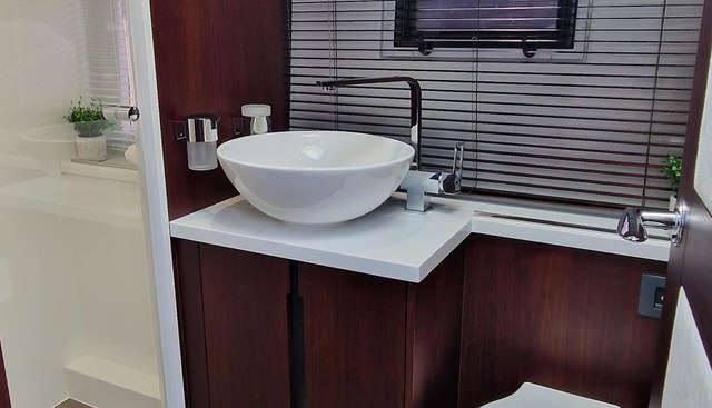 noname yacht for sale 24