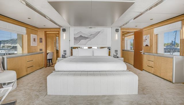 Atlantis yacht for sale 9