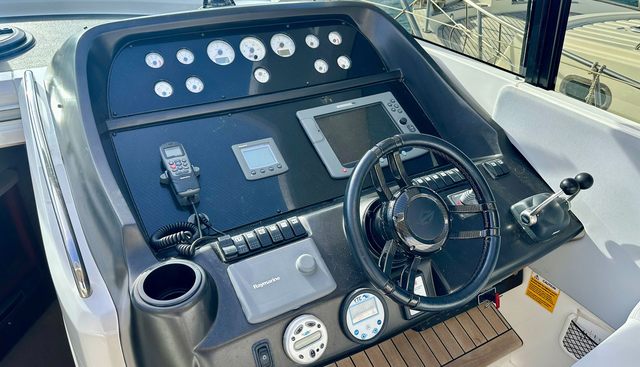 4 REASONS yacht for sale 15