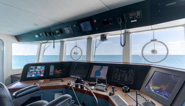 Huracan yacht for sale 67