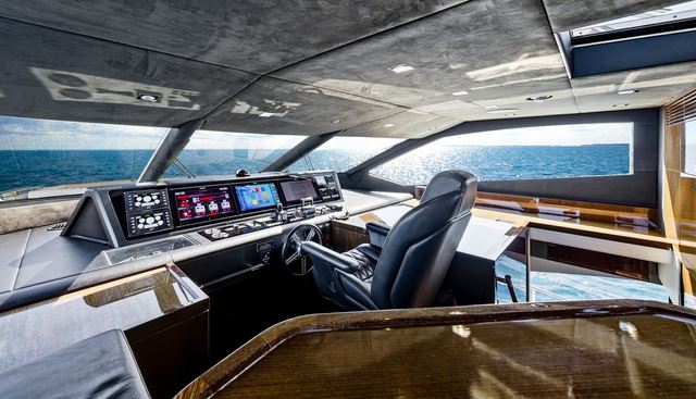 PURA VIDA yacht for sale 32