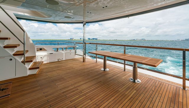 PURA VIDA yacht for sale 4