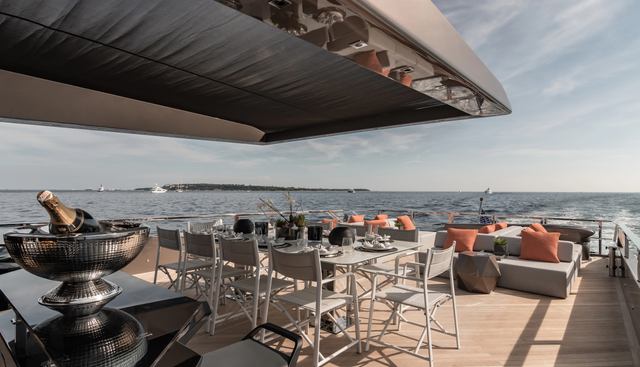 HULL #5 yacht for sale 12