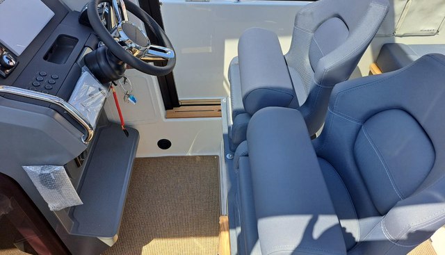 noname yacht for sale 29