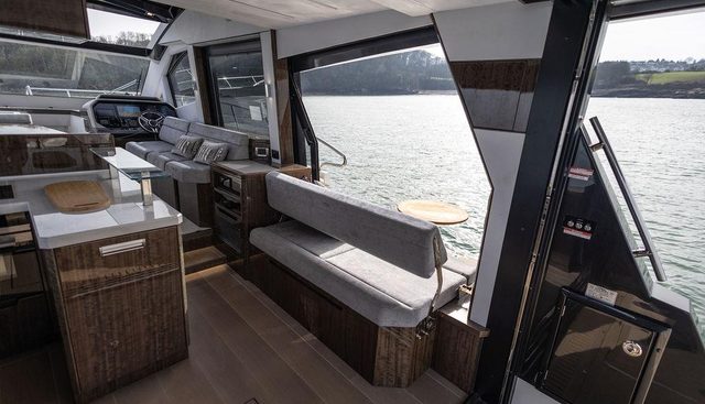 Galeon 510 SKY yacht for sale 35