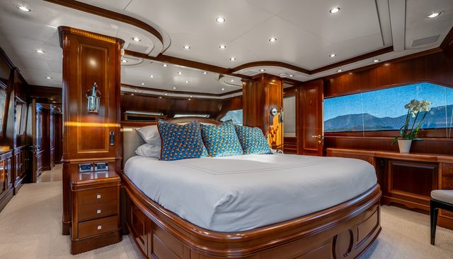ARTEMIS yacht for sale 12