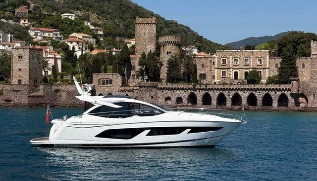 MAD 8 yacht for sale 4