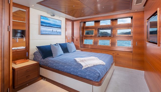 BALISTA yacht for sale 23