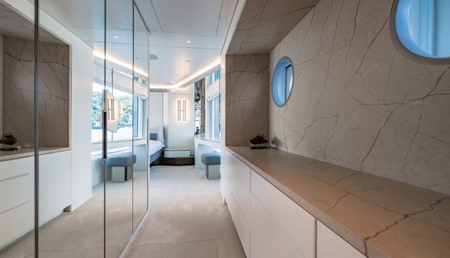 ARIA yacht for sale 13