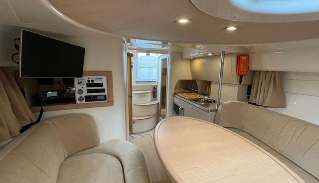 Gin Trap yacht for sale 34