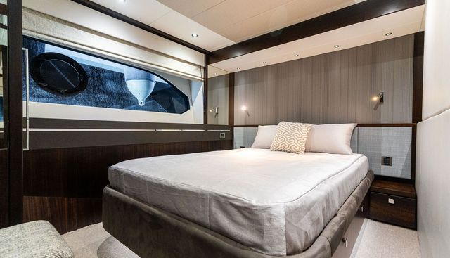 BELLA GEE yacht for sale 44