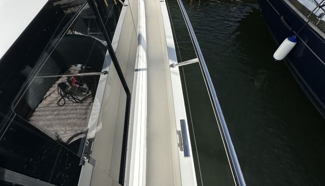 Hattie Grace yacht for sale 33