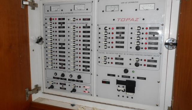 Beer Money yacht for sale 8