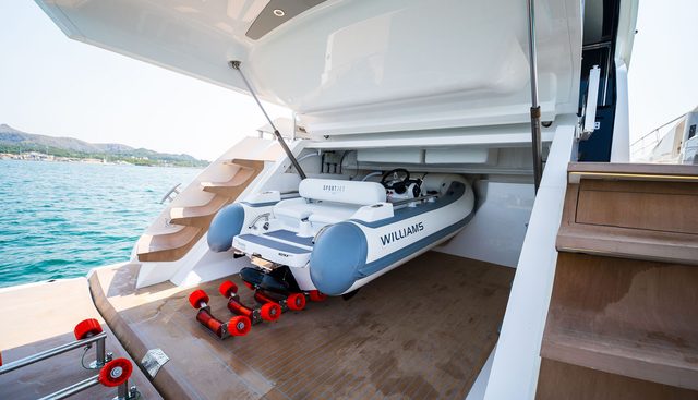 SERENITY OF LIVERPOOL yacht for sale 10
