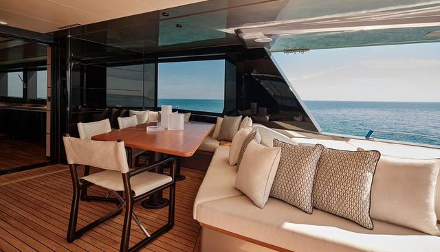 Carat yacht for sale 24