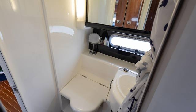 Princess Penny yacht for sale 39