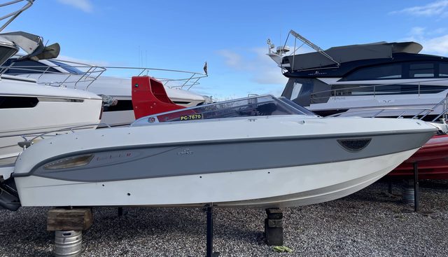 noname yacht for sale 37