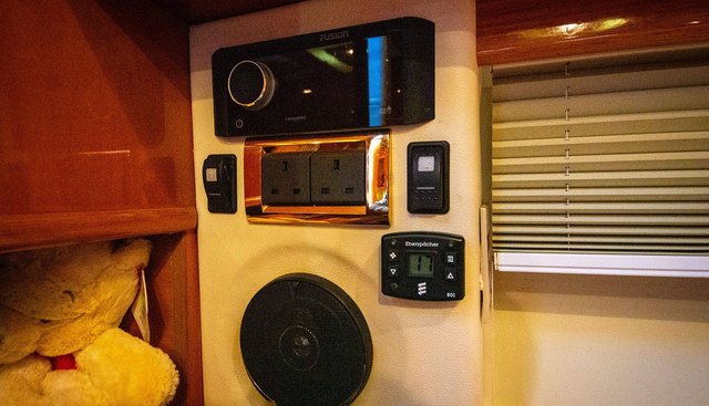 noname yacht for sale 13