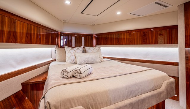 Buzz yacht for sale 27