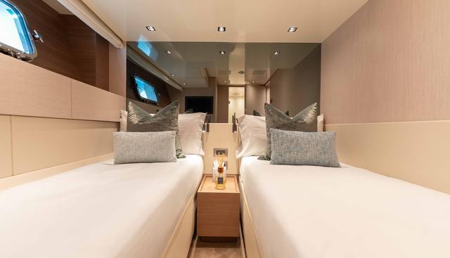 La yacht for sale 39